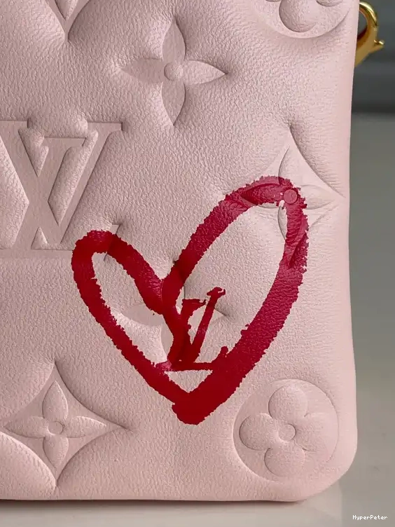 POCHETTE EDITION LIMITED COUSSIN VUITTON LOUIS - 0620